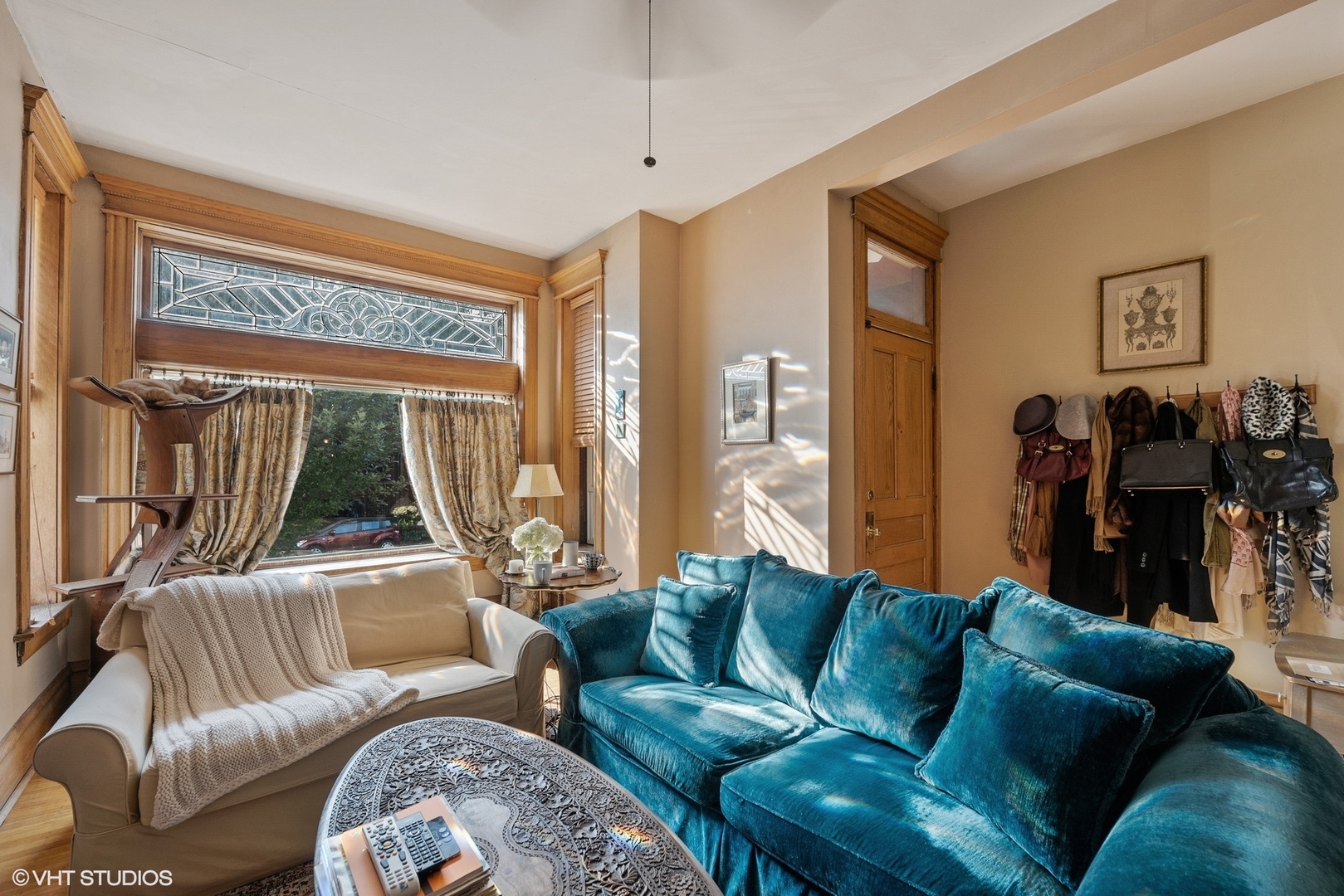 3735 North Sheffield Avenue Chicago, IL 60613 - Photo 7 of 25