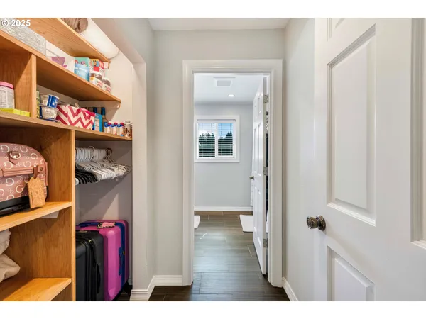 $695,000 | 2402 Stephanie Lane, North Bend, OR 97459