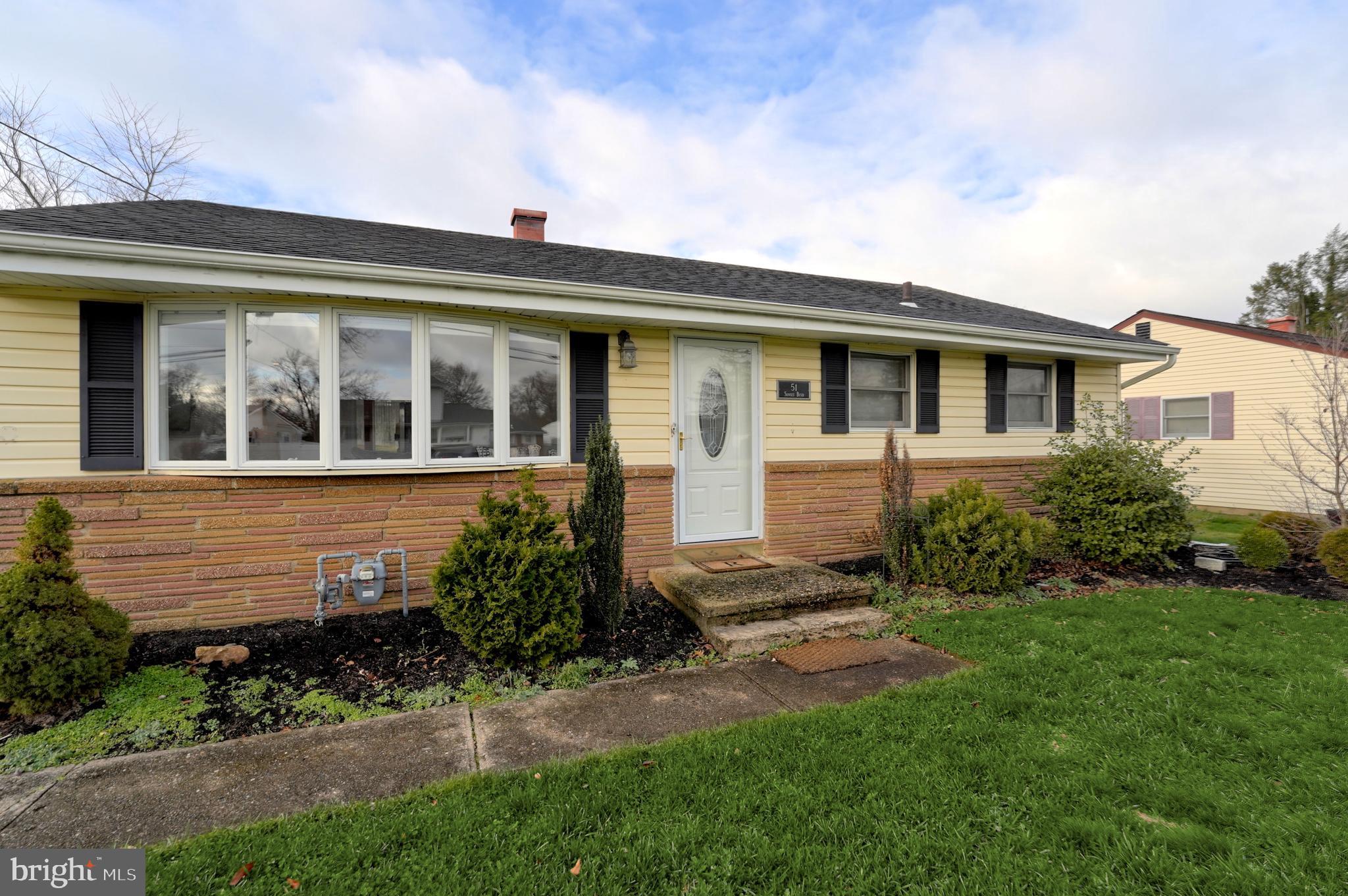 51 Sunset Boulevard Hamilton, NJ 08690 - Photo 4 of 29