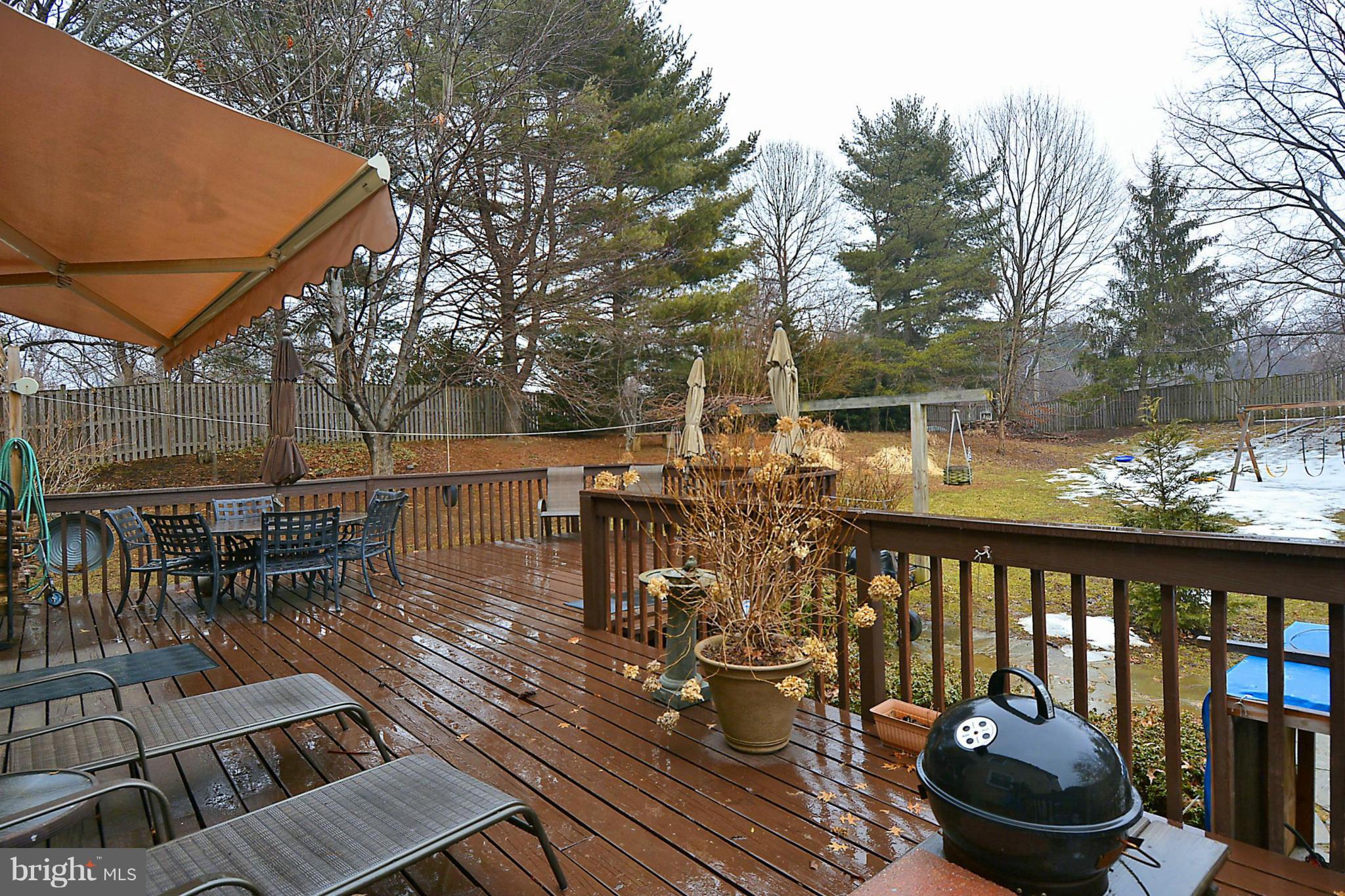 295 Raintree Drive Arnold, MD 21012 - Photo 18 of 20 Huge Deck w/Remote Retractable Awning
