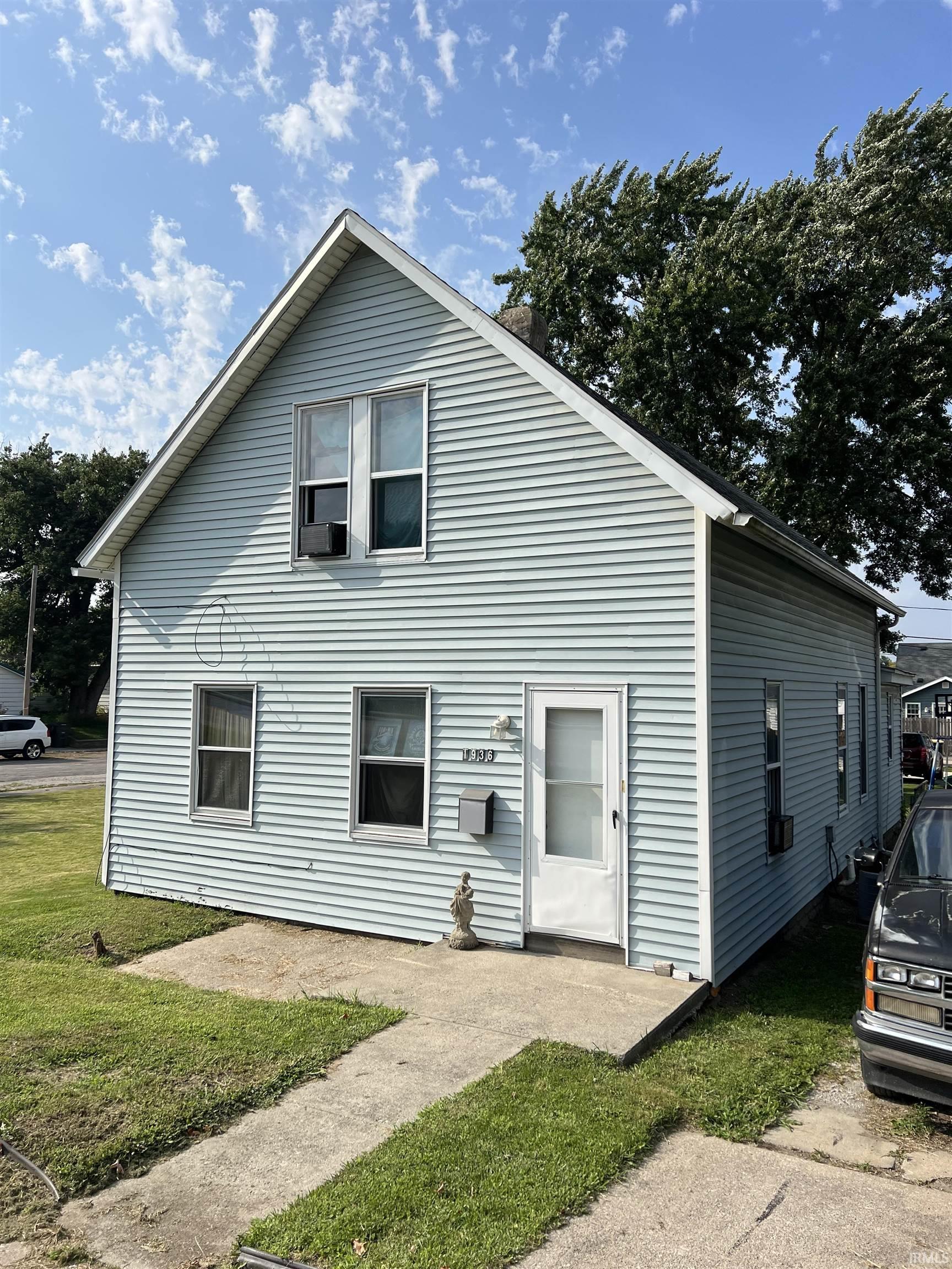 1936 Spring Street Fort Wayne, IN 46808 - Photo 2 of 6