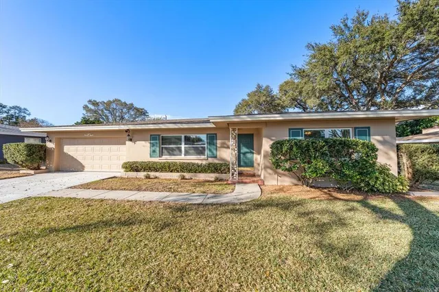 $2,600 | 1624 Fruitwood Drive, Clearwater, FL 33756