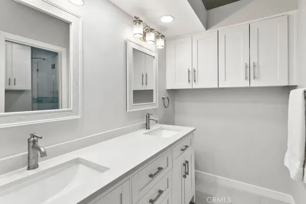 a house view with a outdoor space