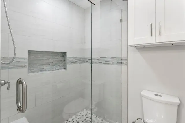 a house view with a outdoor space