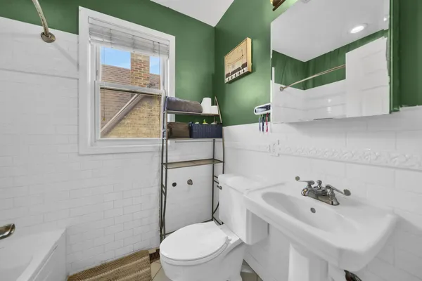 $499,900 | 3359 North Oak Park Avenue, Chicago, IL 60634
