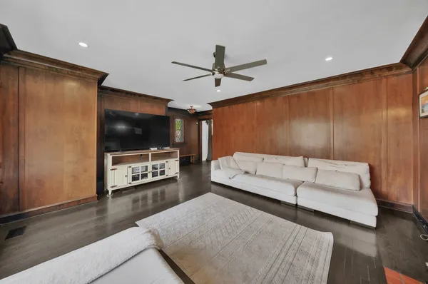 $499,900 | 3359 North Oak Park Avenue, Chicago, IL 60634