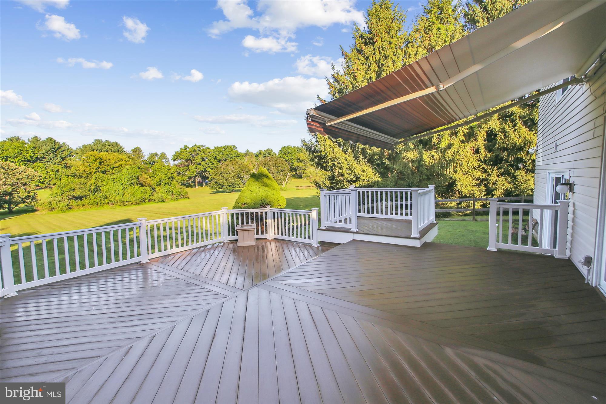 312 Delight Meadows Road Reisterstown, MD 21136 - Photo 5 of 37 Multi-level Composite Deck
