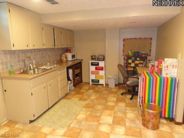 155 West Howe Road Tallmadge, OH 44278 - Photo 11 of 25 Gallery Image 11