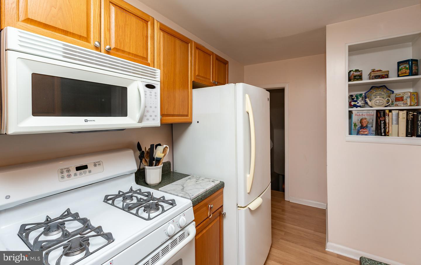 133 Green Valley Road Upper Darby, PA 19082 - Photo 15 of 29 KItchen
