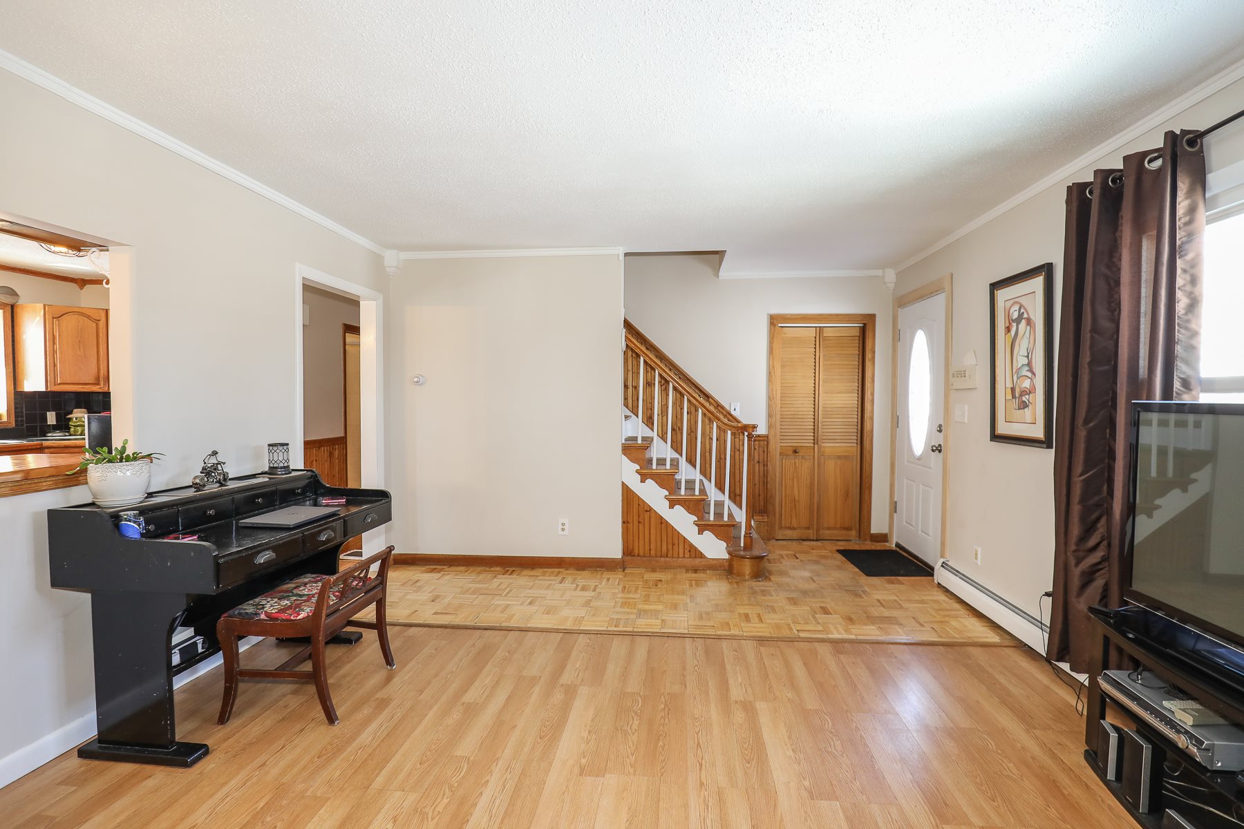 2 Hood Road Derry, NH 03038 - Photo 14 of 35 Gallery Image 14