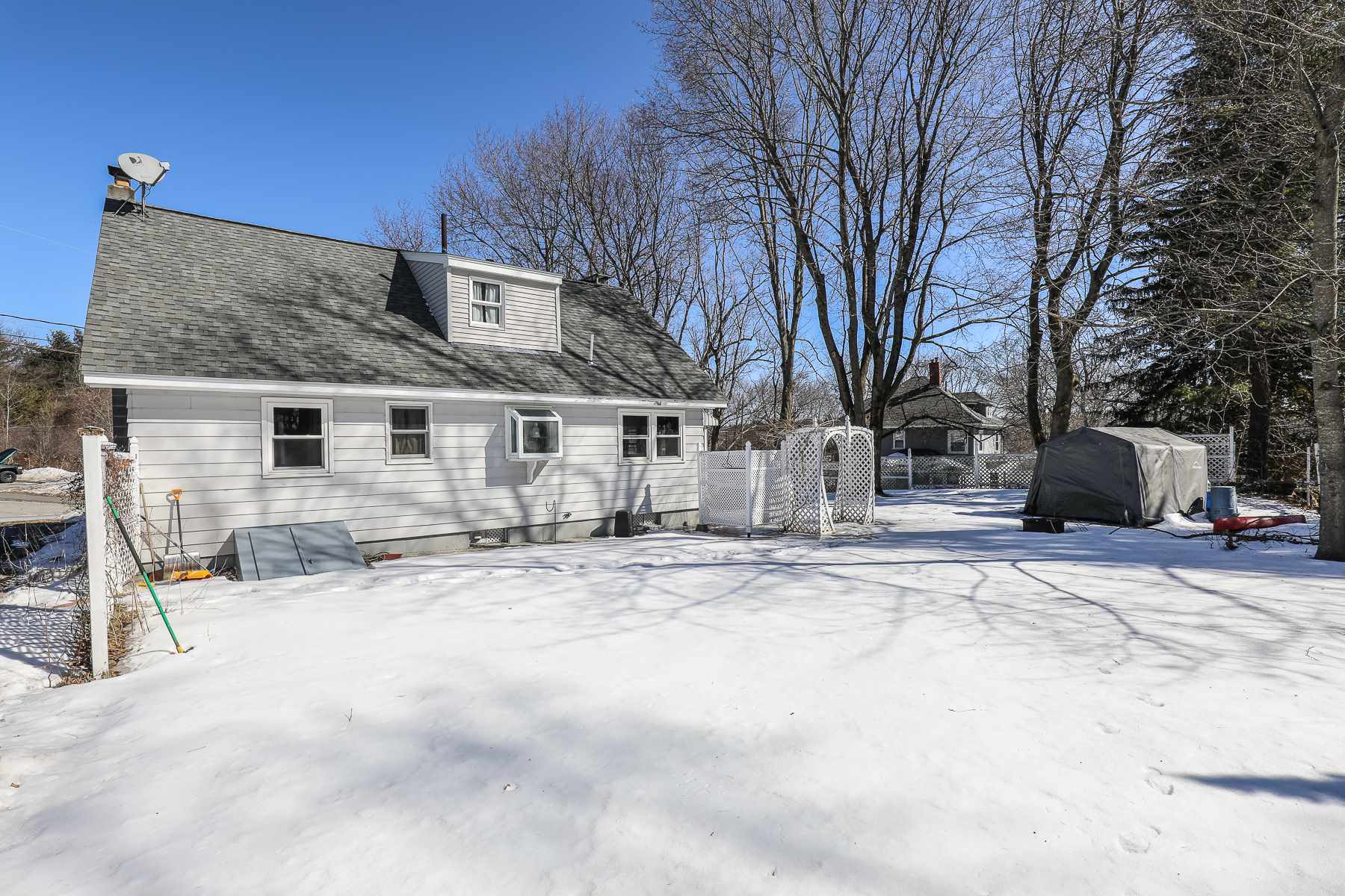 2 Hood Road Derry, NH 03038 - Photo 6 of 35 Gallery Image 6