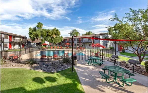 $743 | 2025 West Indian School Road, Unit ST, Phoenix, AZ 85015