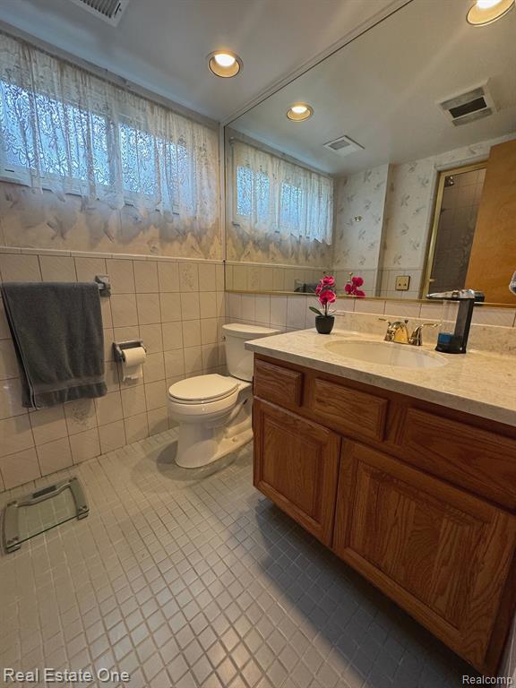 2822 West Tienken Road Rochester Hills, MI 48306 - Photo 11 of 16