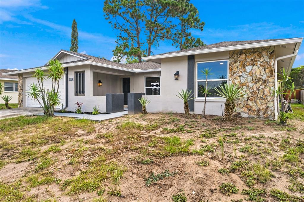 8022 Idle Briar Lane Port Richey, FL 34668 - Photo 3 of 46