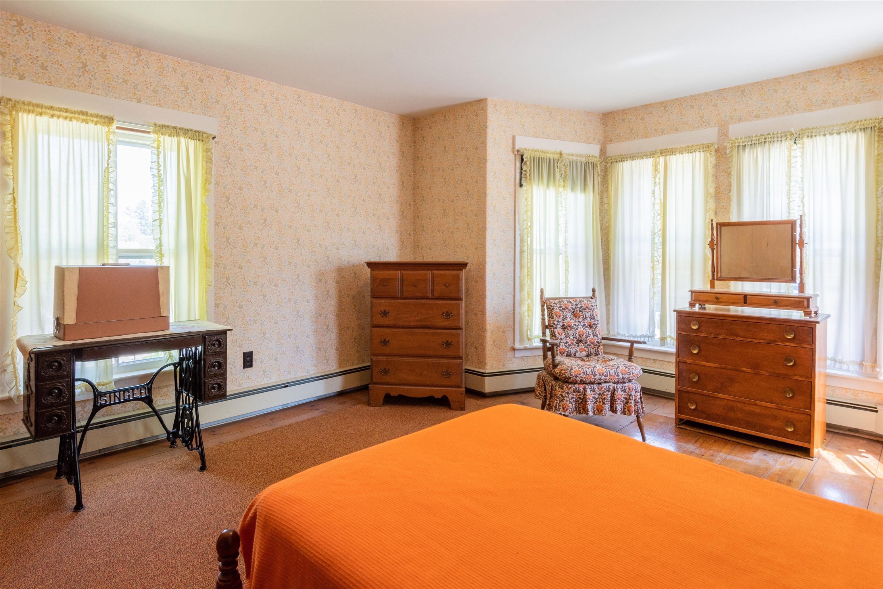 47 Oak Street Milford, NH 03055 - Photo 28 of 35