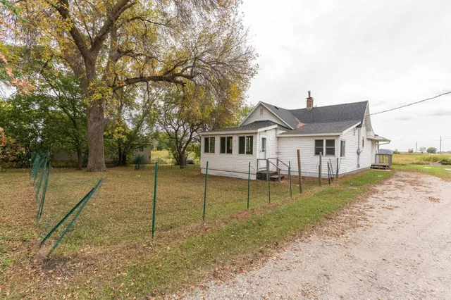 $152,000 | 211 Sunnyside Avenue, Ogema, MN 56569