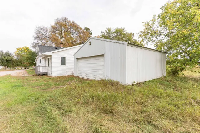 $152,000 | 211 Sunnyside Avenue, Ogema, MN 56569