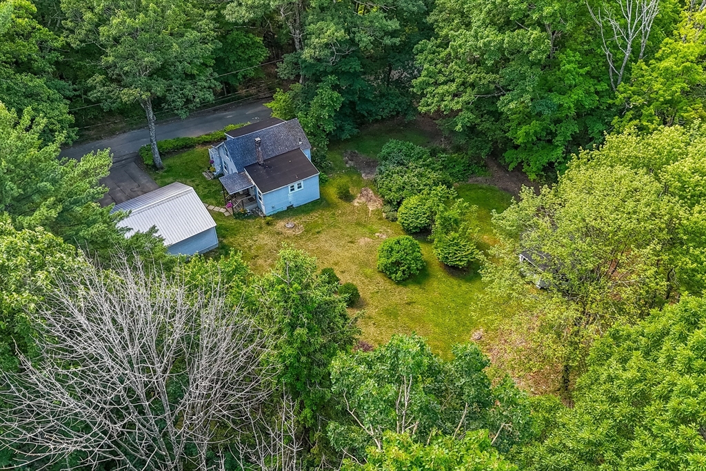 294 North Valley Road Pelham, MA 01002 - Photo 10 of 42
