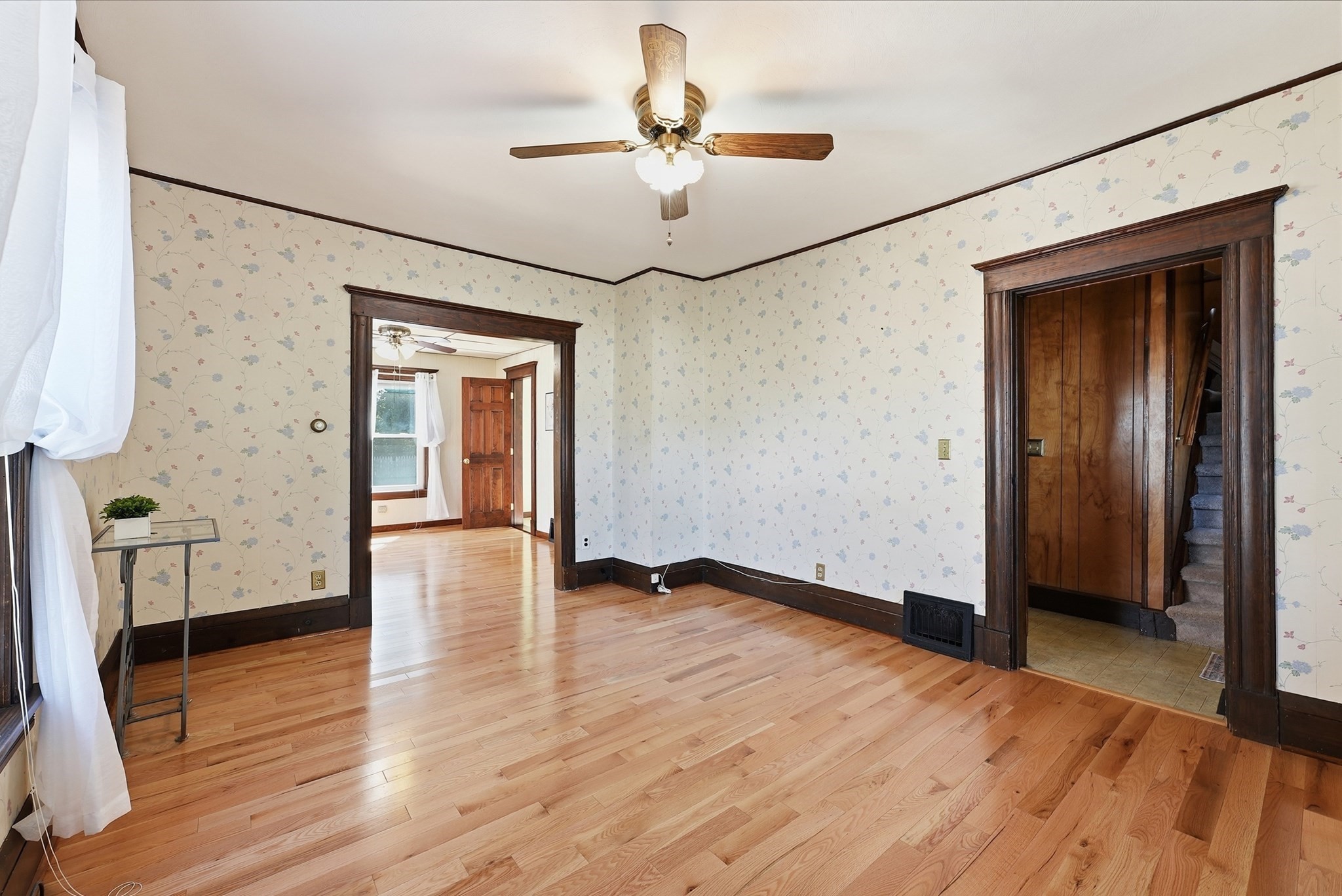 57 Maple Street West Springfield, MA 01089 - Photo 11 of 39 Gallery Image 11