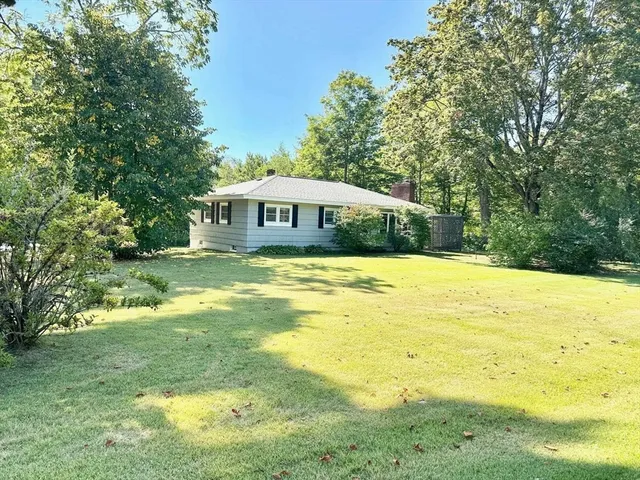 $3,500 | 10 Roulston Road, Unit 10, Windham, NH 03087