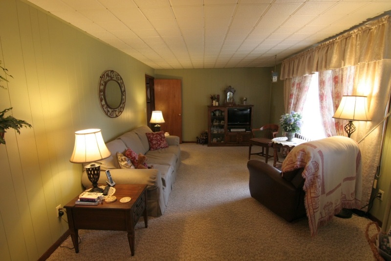 115 North Truman Road Jasper, IN 47546 - Photo 14 of 24 Gallery Image 14