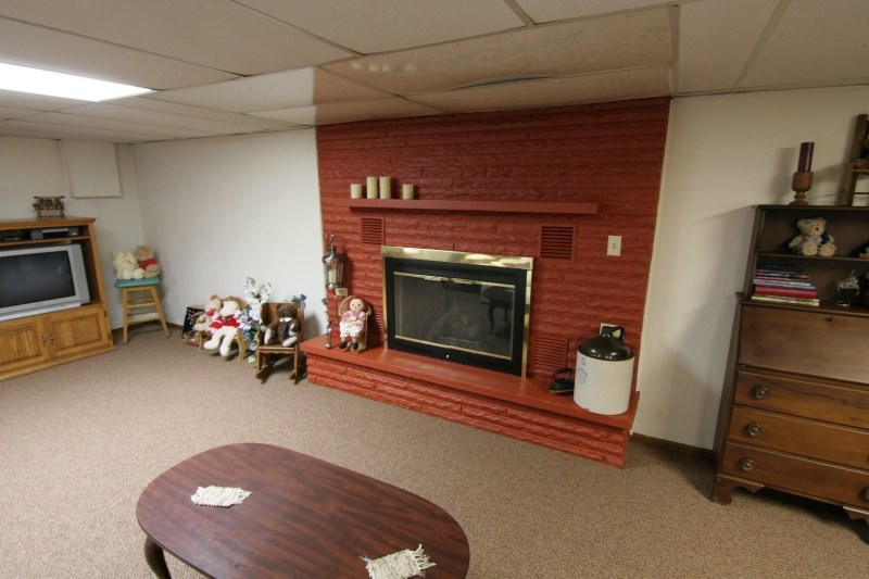 115 North Truman Road Jasper, IN 47546 - Photo 24 of 24 Gallery Image 24