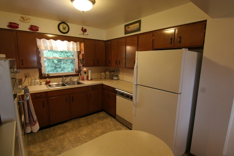 115 North Truman Road Jasper, IN 47546 - Photo 10 of 24 Gallery Image 10