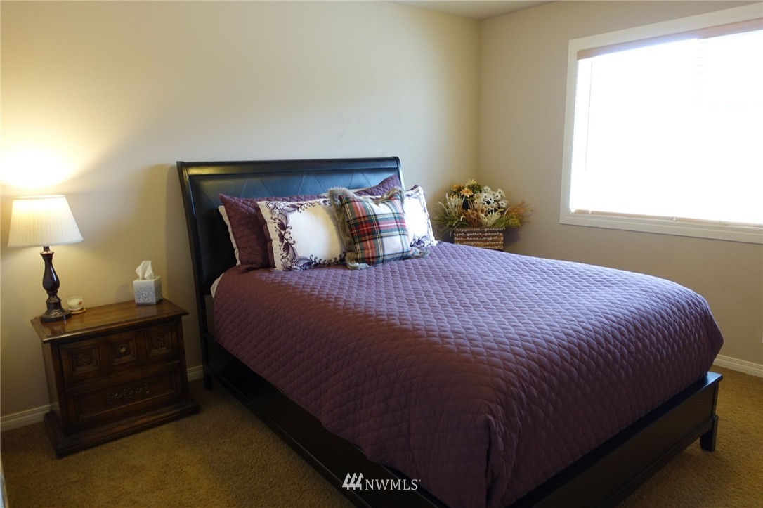 5334 Northeast 2nd Street Renton, WA 98059 - Photo 16 of 25