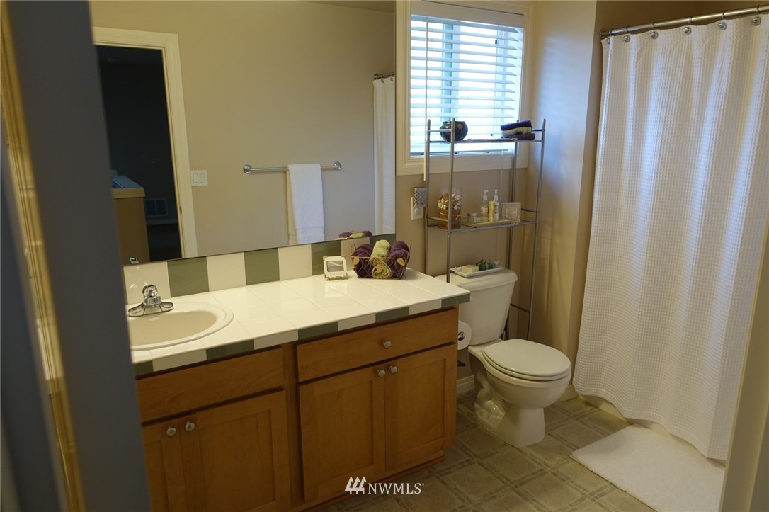 5334 Northeast 2nd Street Renton, WA 98059 - Photo 19 of 25