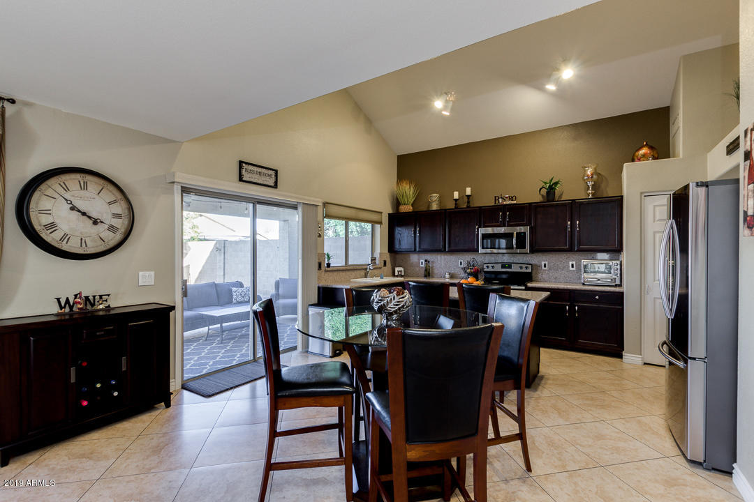 7020 West Phelps Road Peoria, AZ 85382 - Photo 9 of 35 Large Open Kitchen