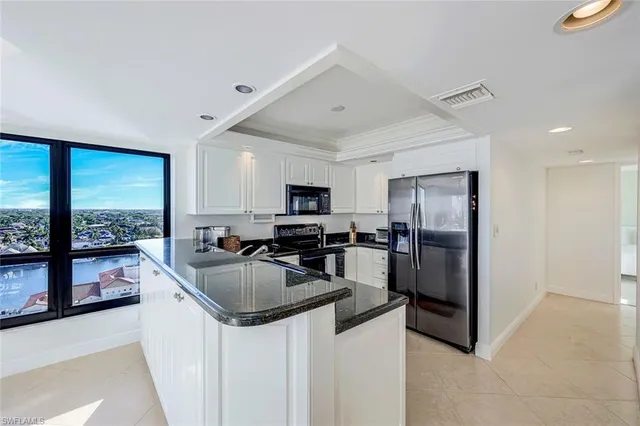 $11,500 | 4451 Gulf Shore Boulevard North, Unit 1205, Naples, FL 34103