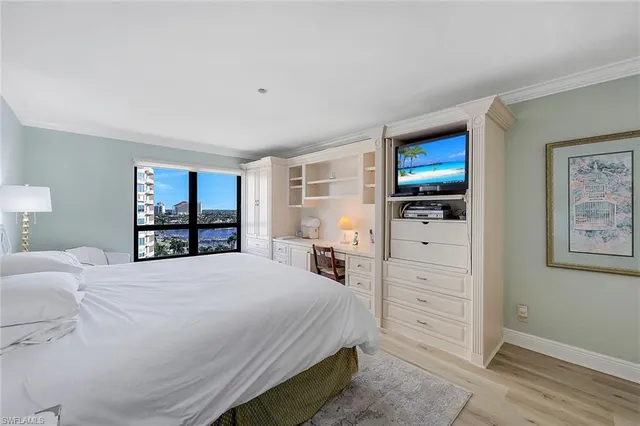 $11,500 | 4451 Gulf Shore Boulevard North, Unit 1205, Naples, FL 34103