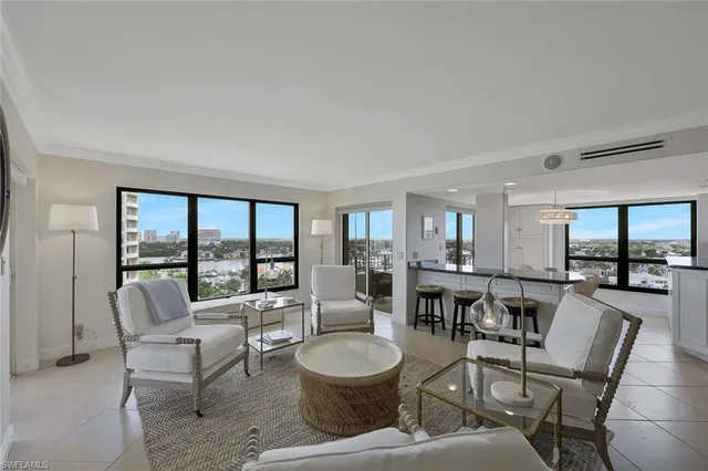 $11,500 | 4451 Gulf Shore Boulevard North, Unit 1205, Naples, FL 34103