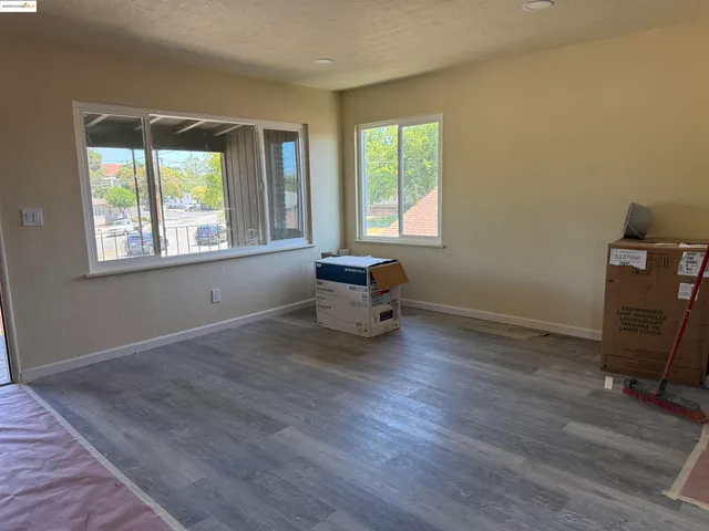 $3,695 | 563 McLeod Street, Livermore, CA 94550