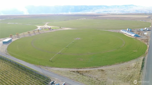 a view of a lake in front of house