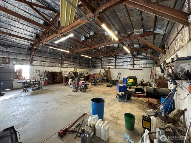 a view of building entrance