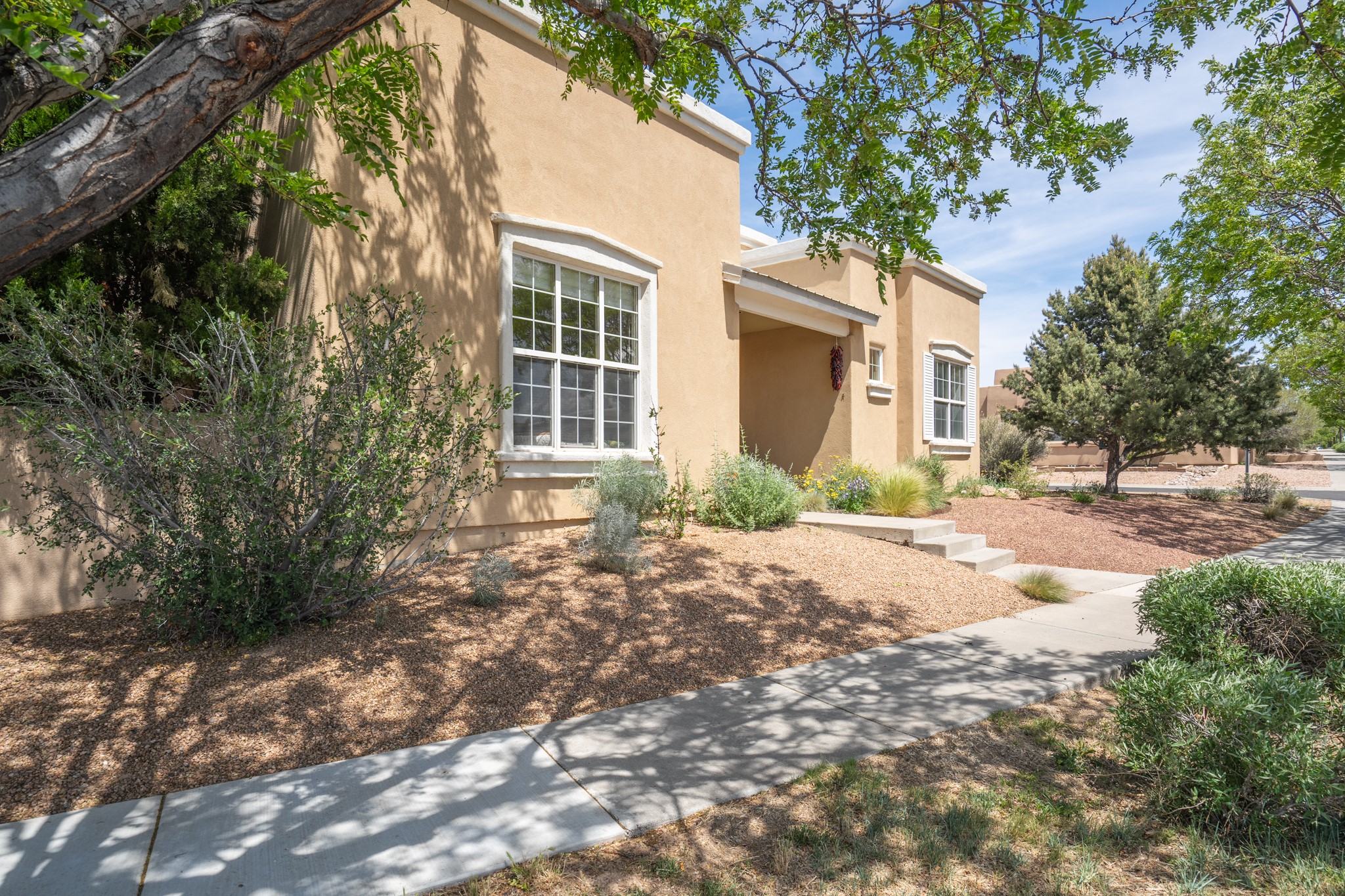 2 Mule Deer Road Santa Fe, NM 87508 - Photo 7 of 39