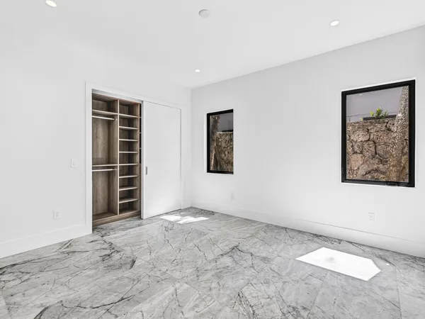 $23,500 | 3755 Solana Road, Miami, FL 33133