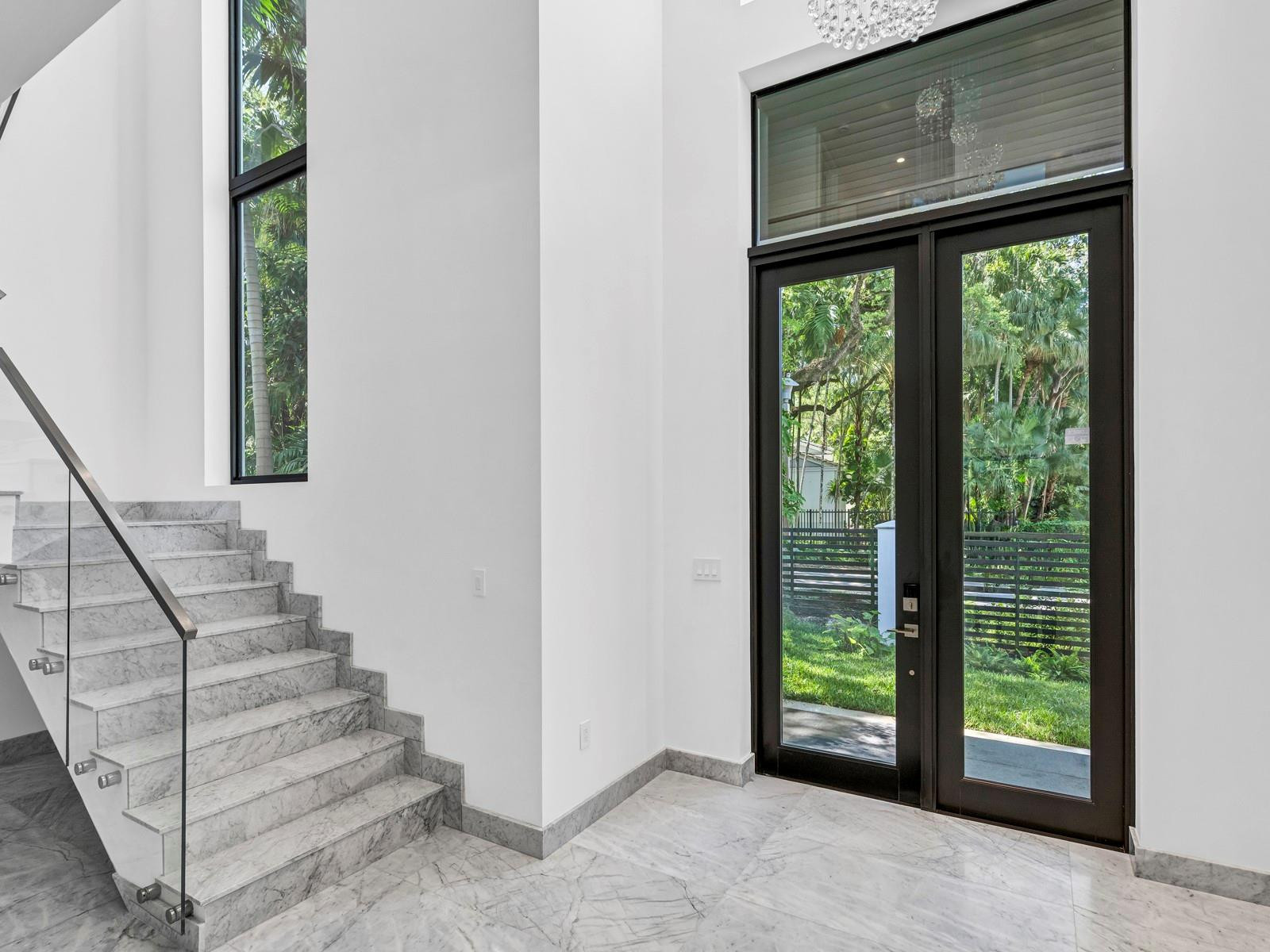 3755 Solana Road Miami, FL 33133 - Photo 3 of 18 DEN