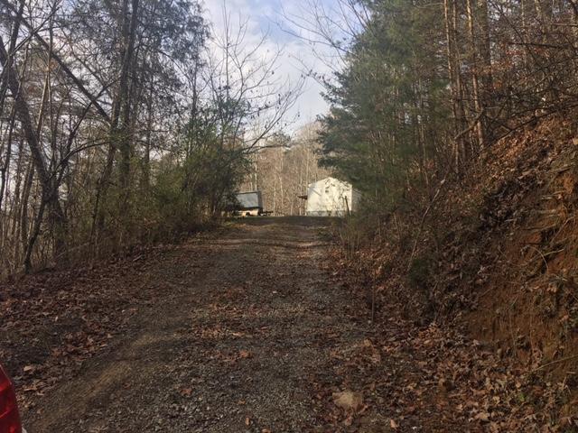 369 Lone Mountain Road Andersonville, TN 37705 - Photo 2 of 18 IMG_7745