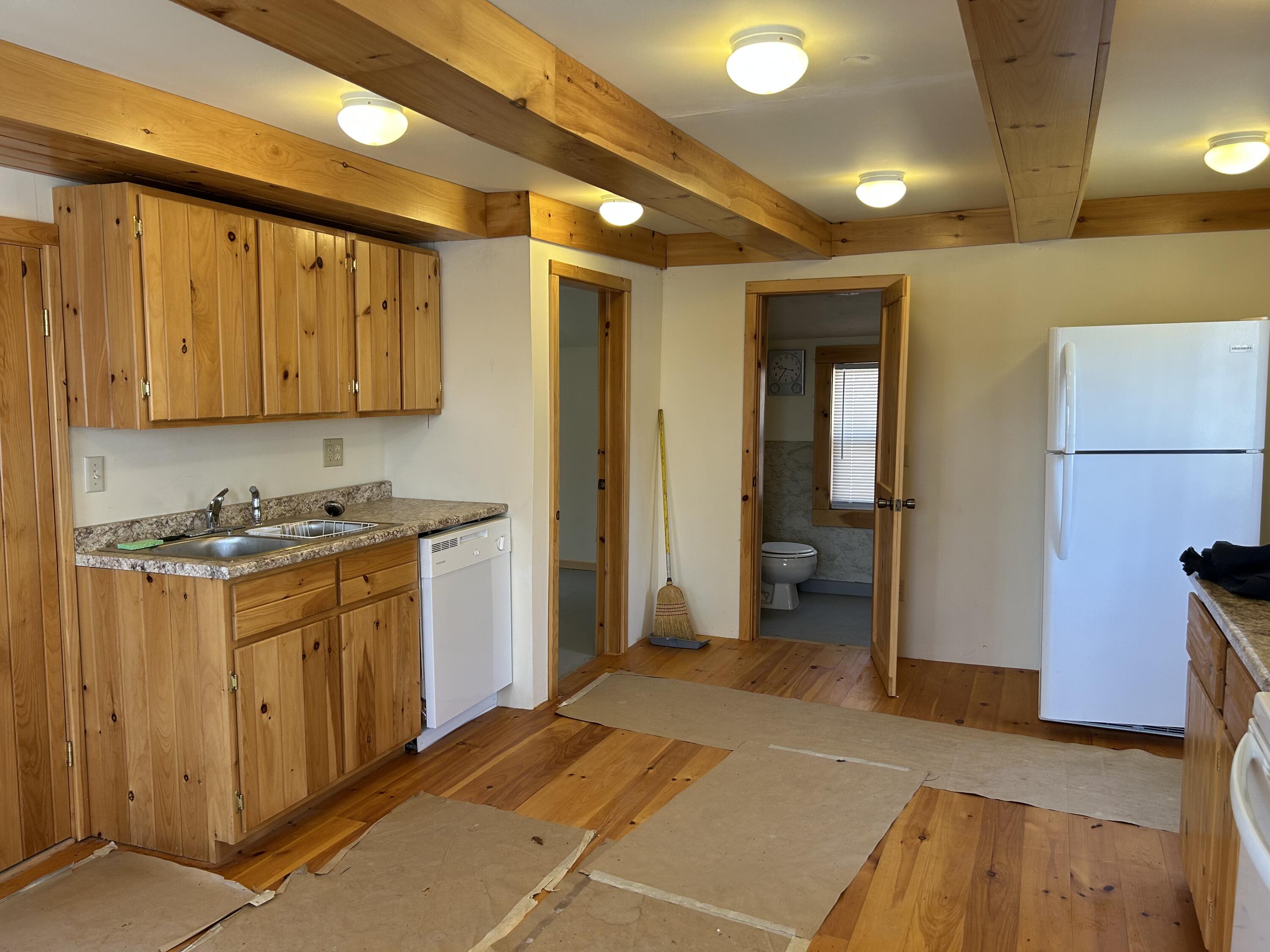 343 Darnit Road Buckfield, ME 04220 - Photo 3 of 24 IMG_6267