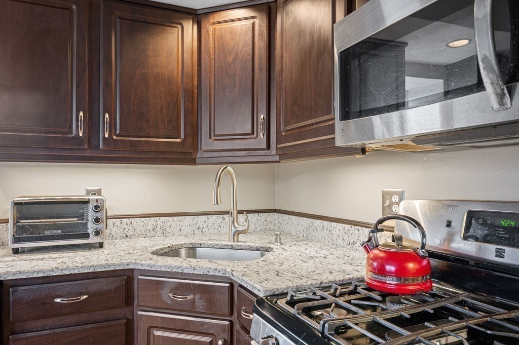 75 Summer Street, Unit 5 Salem, MA 01970 - Photo 6 of 22