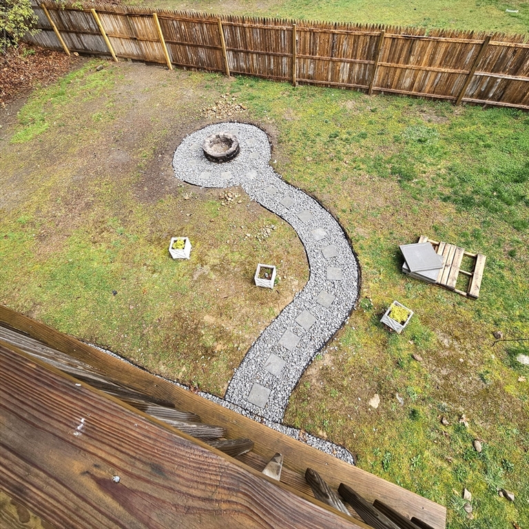 133 High Street, Unit 2 Rochester, MA 02770 - Photo 7 of 7