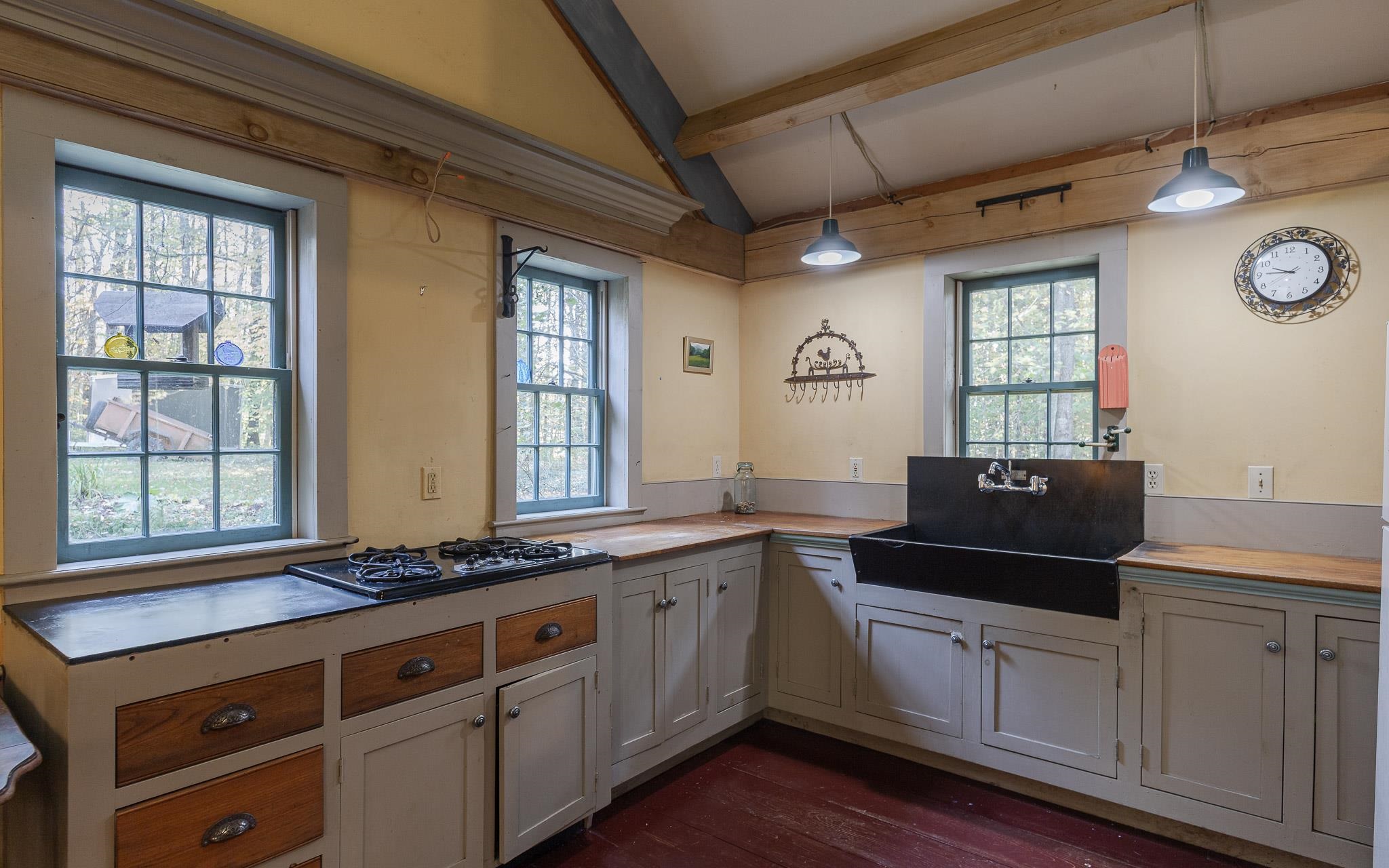 94 Cold Pond Road Acworth, NH 03601 - Photo 6 of 38