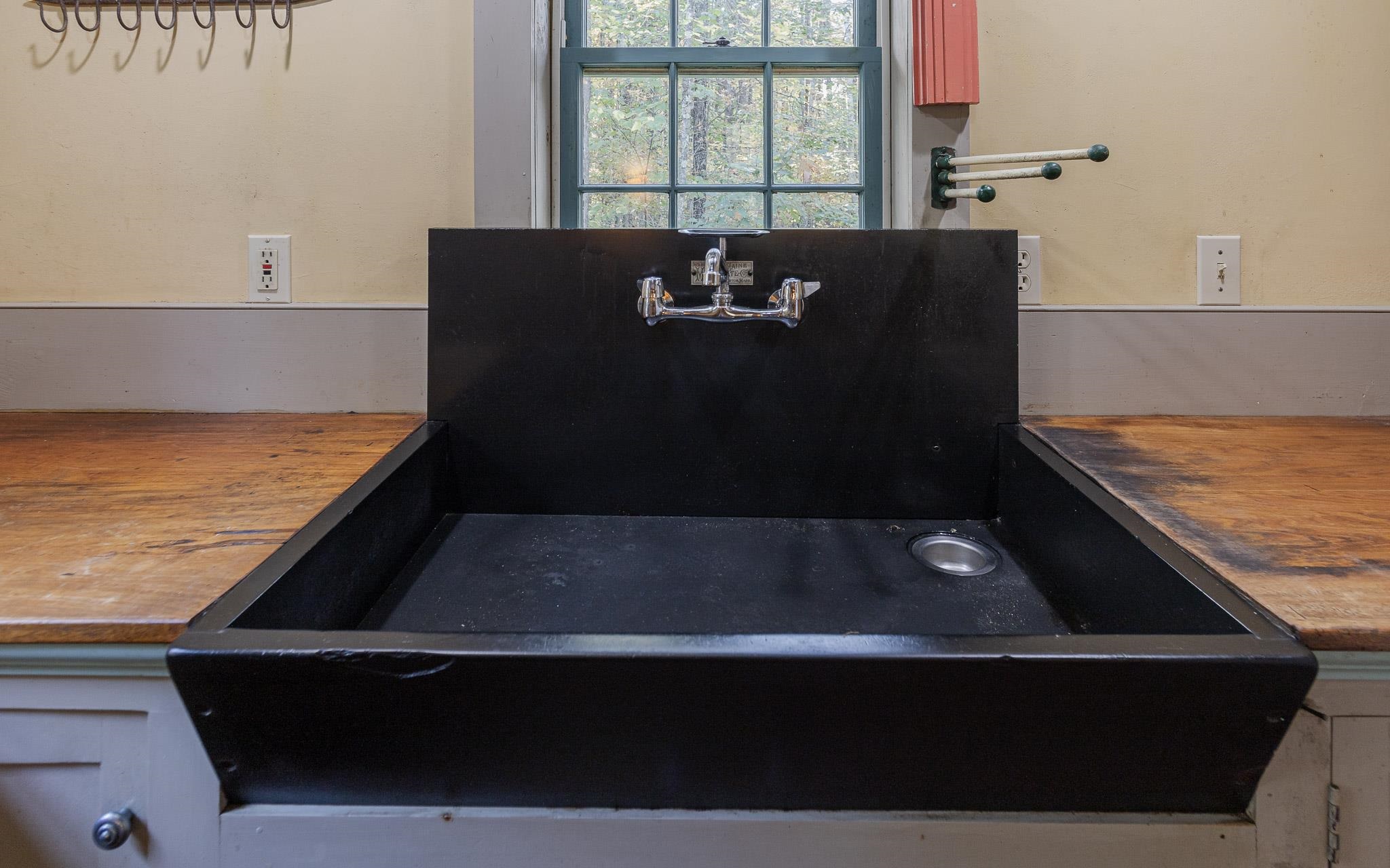 94 Cold Pond Road Acworth, NH 03601 - Photo 7 of 38