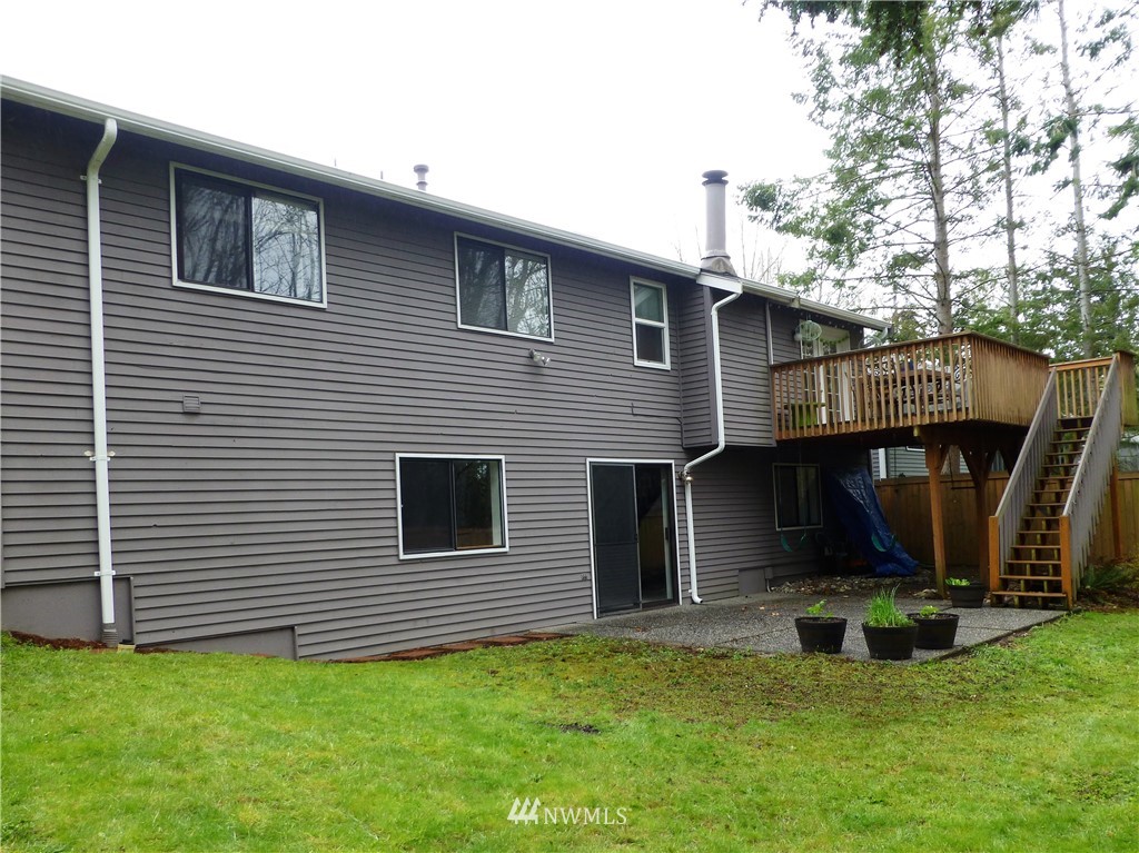 3571 Ridgemont Way Bellingham, WA 98229 - Photo 17 of 18 Gallery Image 17