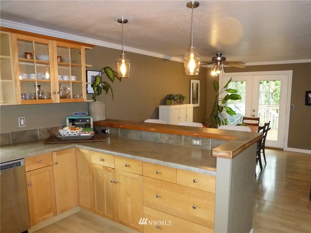 3571 Ridgemont Way Bellingham, WA 98229 - Photo 3 of 18 Gallery Image 3