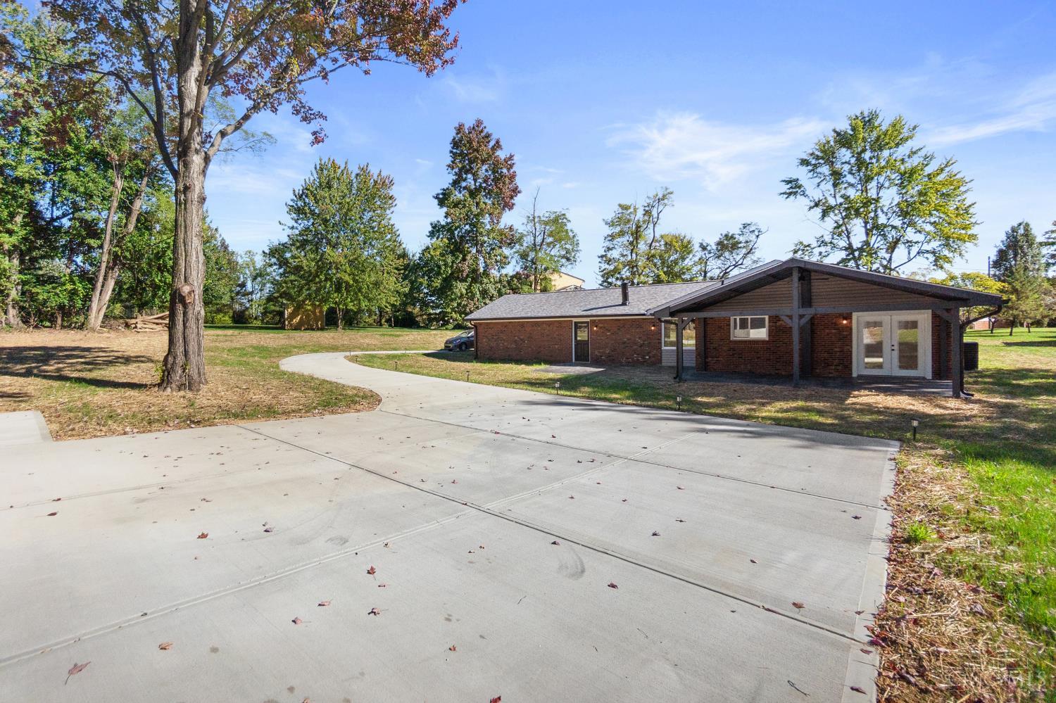 10085 Pottinger Road Cincinnati, OH 45251 - Photo 33 of 37 Gallery Image 33