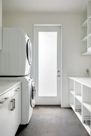 $5,500 | 1811 Justin Lane, Unit A, Austin, TX 78757