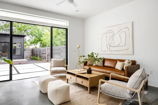 $5,500 | 1811 Justin Lane, Unit A, Austin, TX 78757